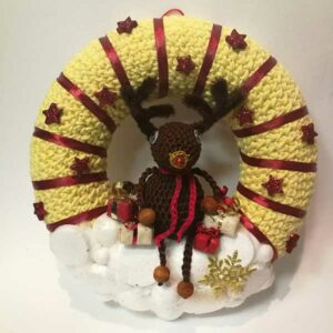 Kvačkan adventni venček za na vrata z jelenčkom